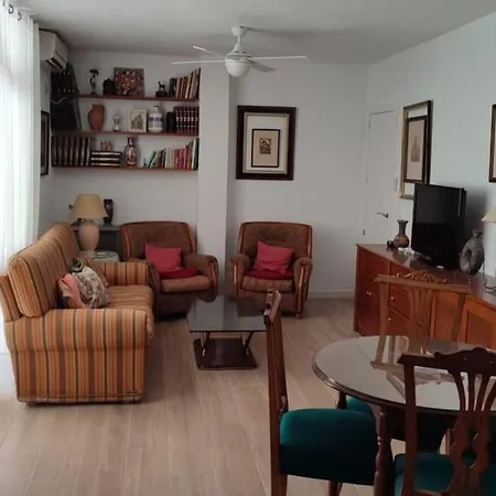 Muy Centrico, A 8 Min Del Ave Andando, Reformado. Apartamento *