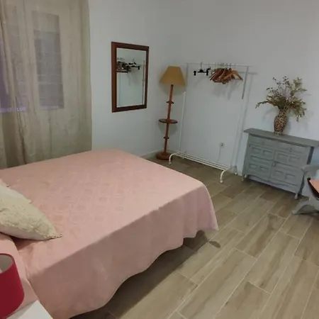 Muy Céntrico, A 8 Min Del Ave Andando, Reformado. *